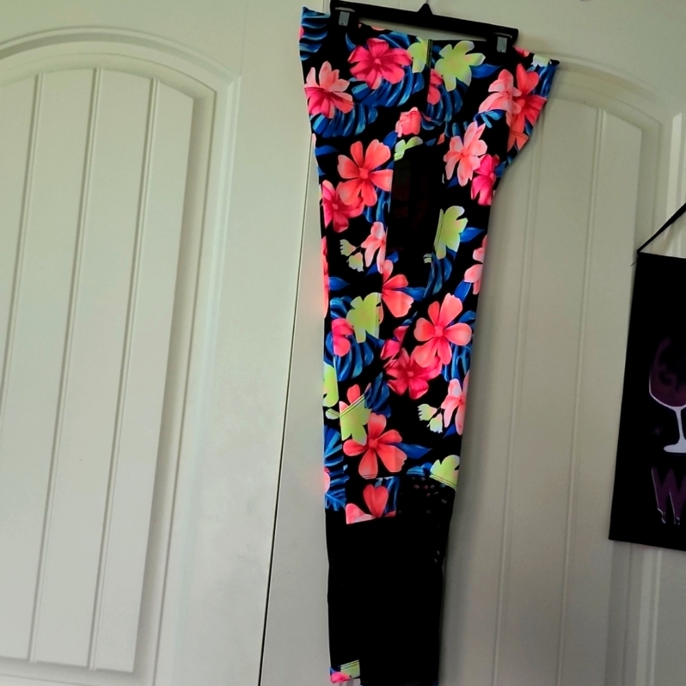 Pink Activewear, Size Large